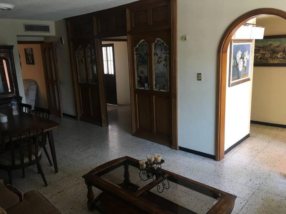Casa Muy Comoda En Excelente Lugar Hermosillo Exterior foto