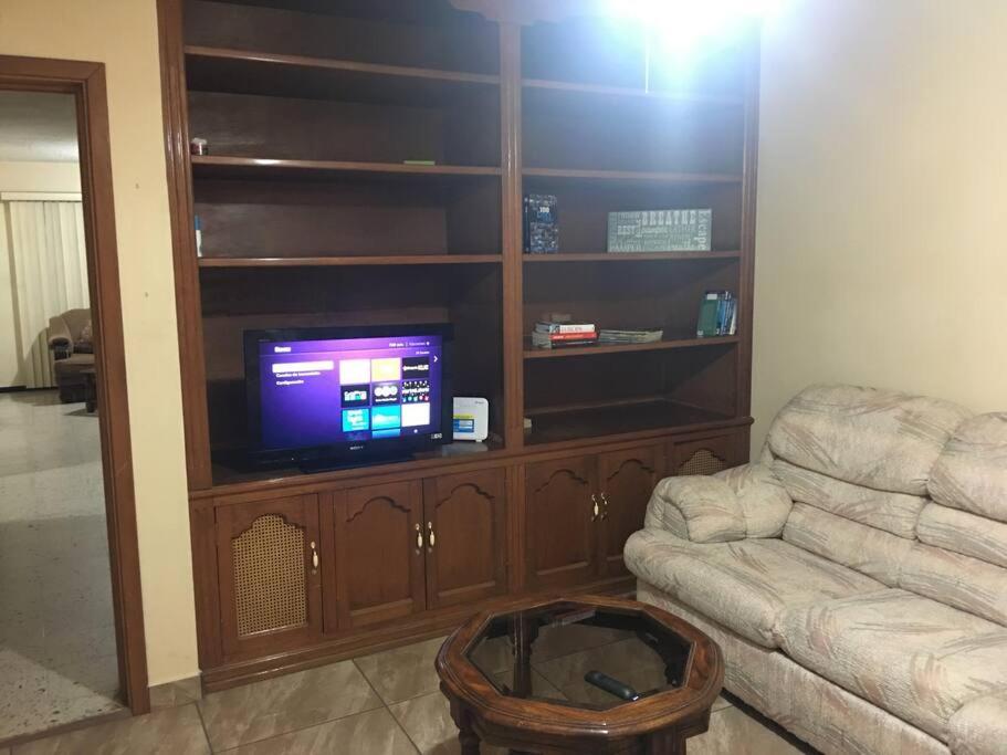Casa Muy Comoda En Excelente Lugar Hermosillo Exterior foto