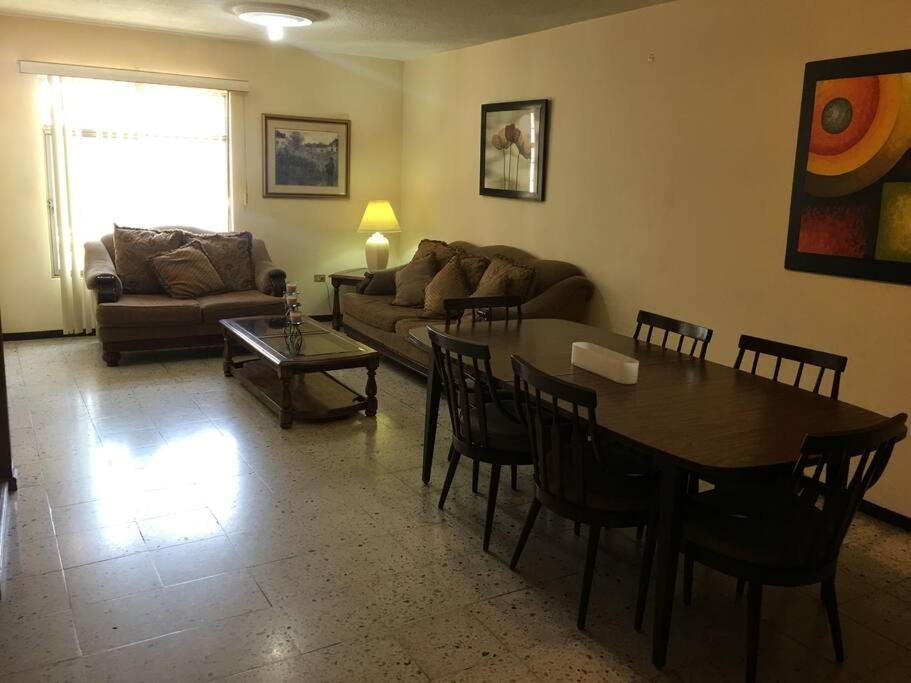 Casa Muy Comoda En Excelente Lugar Hermosillo Exterior foto